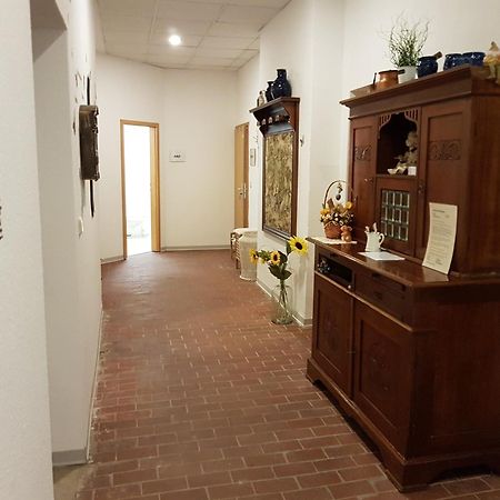 Unterkunft Einfach Und Zentral Ерфурт Екстериор снимка