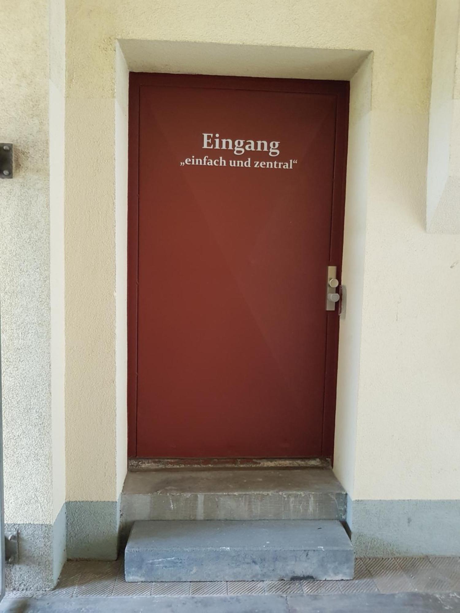 Unterkunft Einfach Und Zentral Ерфурт Екстериор снимка