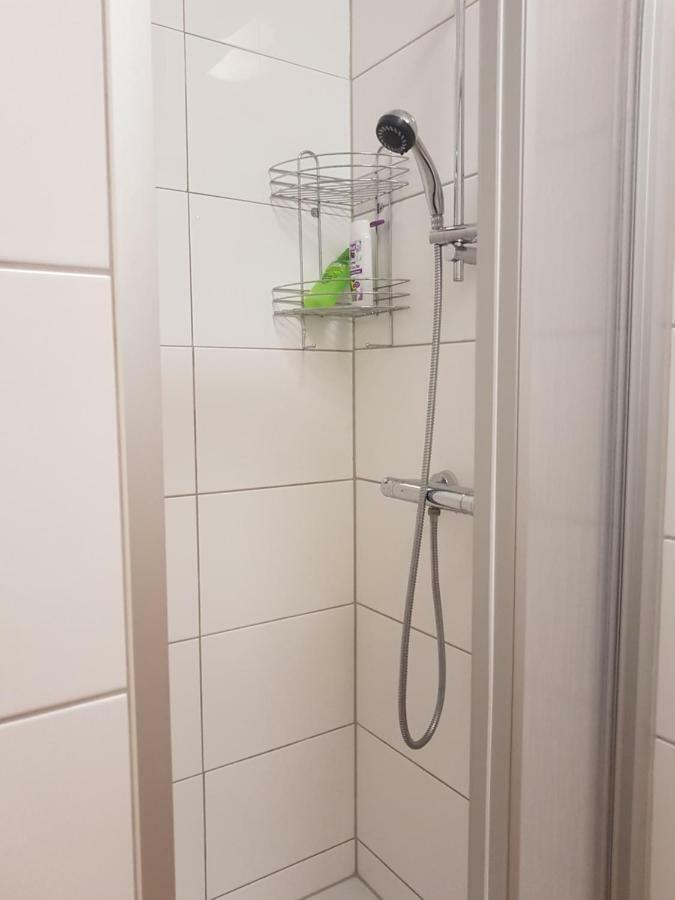 Unterkunft Einfach Und Zentral Ерфурт Екстериор снимка